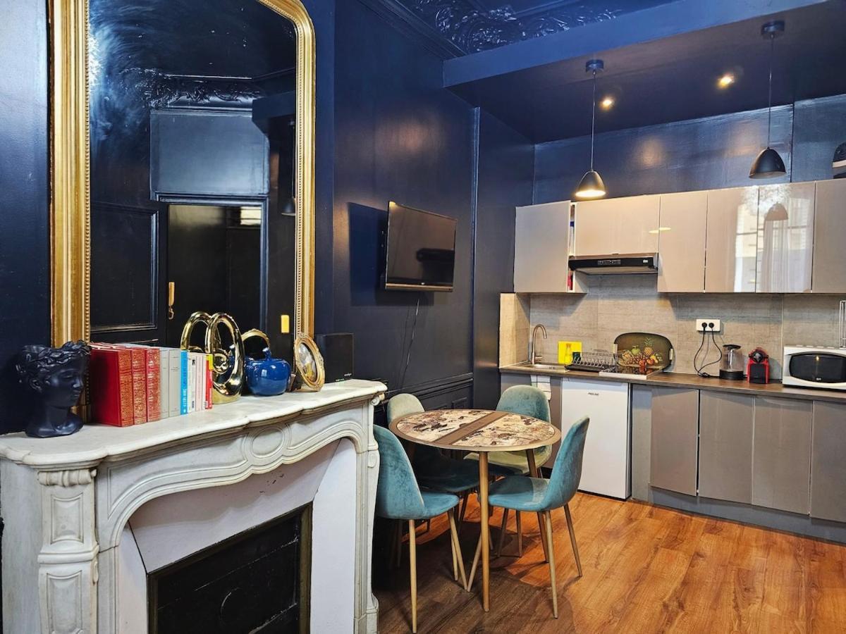Haussamn Walk Tour Eiffle Trocadero 3minutes Appartement *